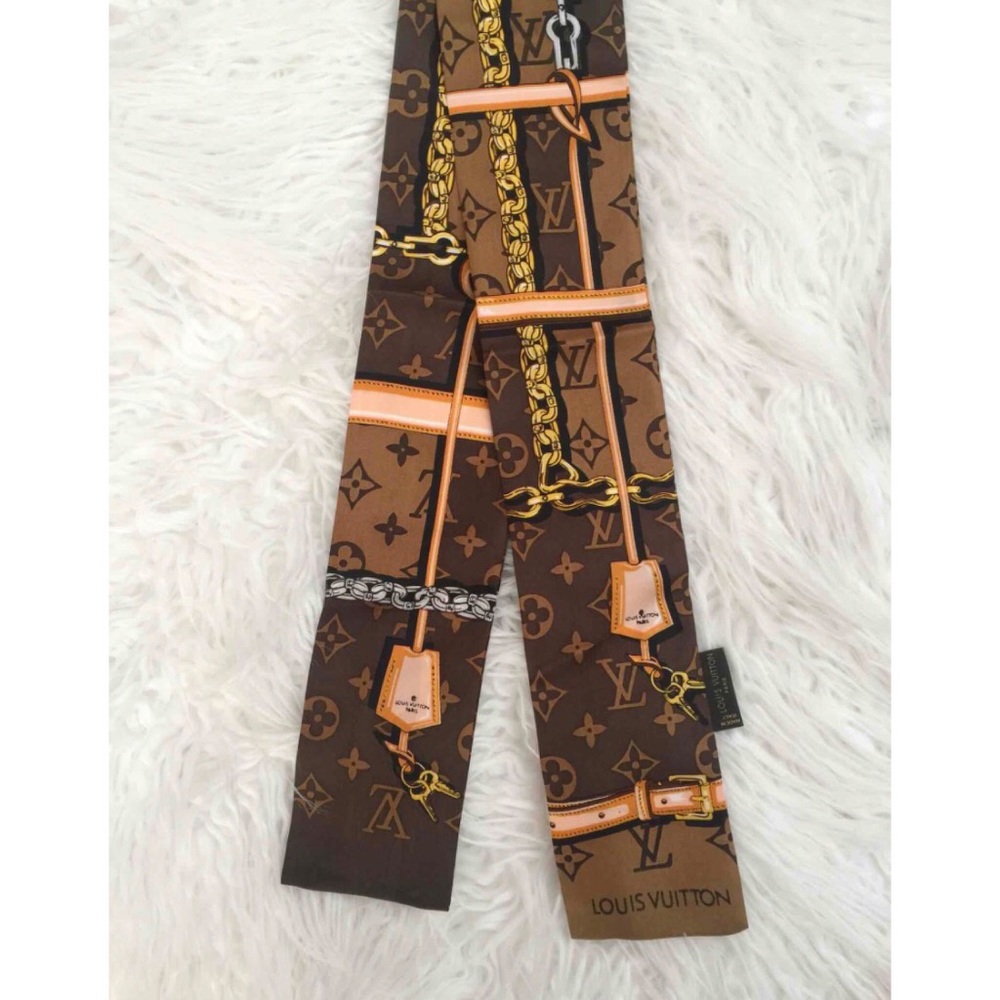 Luxury silk Louis Vuitton scarf